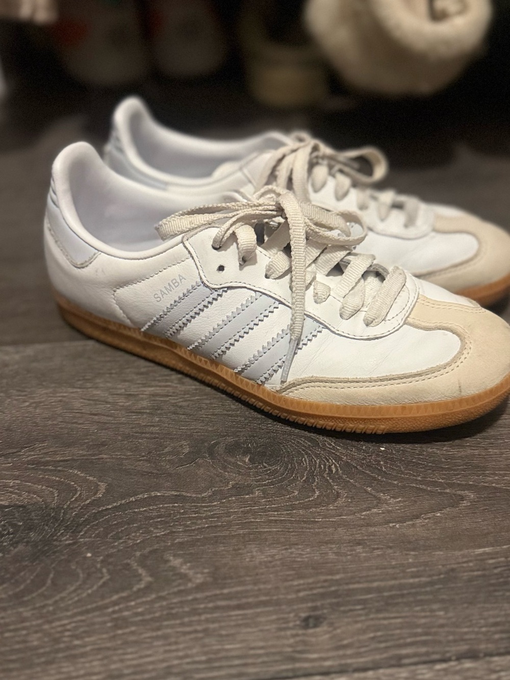 adidas White and Gum-Trim Women’s Samba Sneakers - Picture 2 of 6